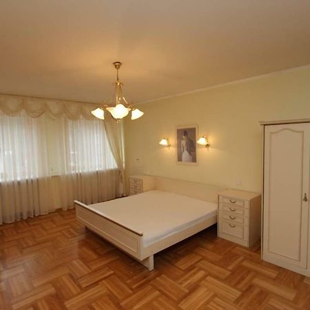 Riviera Apartment ยูร์มาลา ภายนอก รูปภาพ